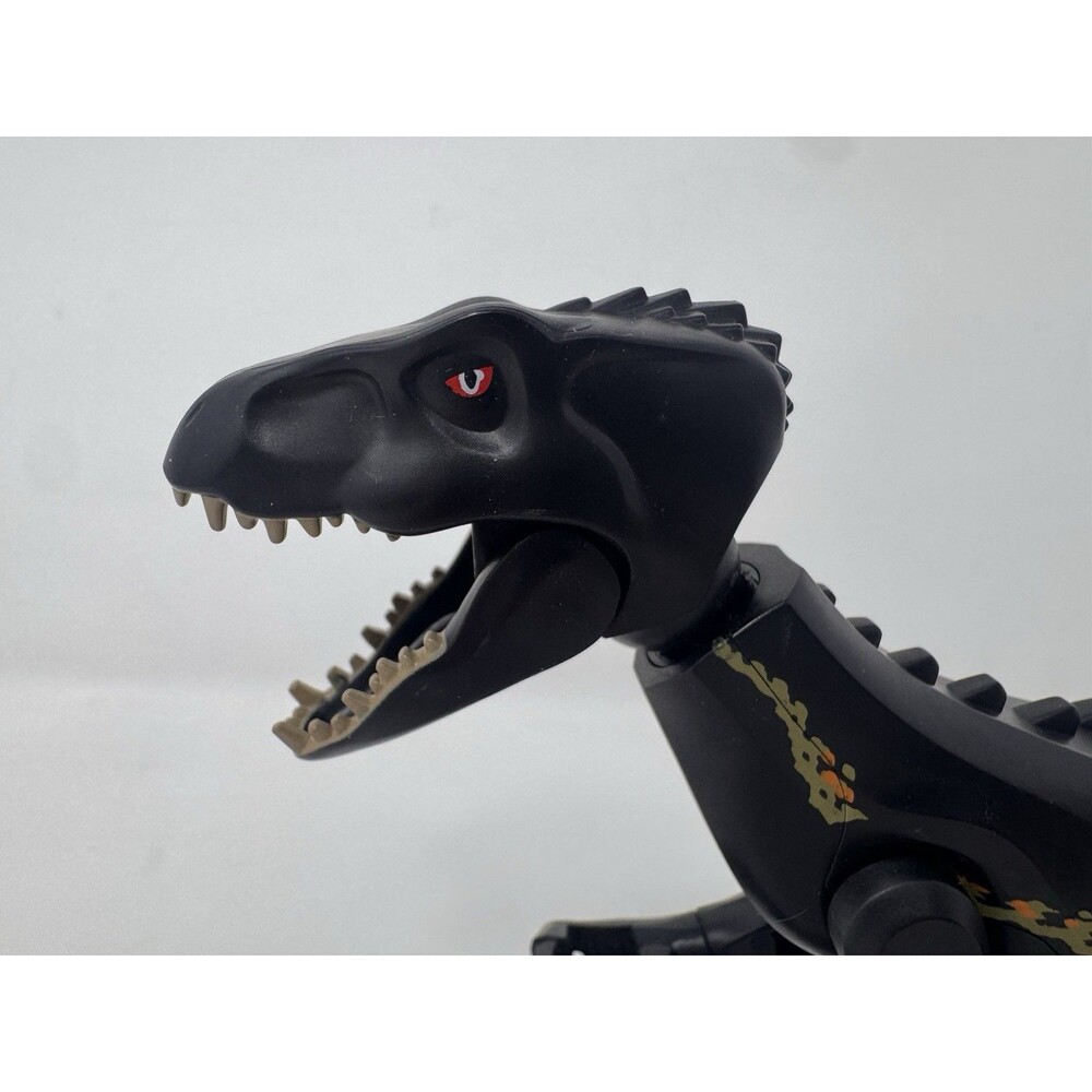 LEGO Jurassic World Black Indoraptor indo01 Dinosaur Figure 75930 - Picture 3 of 16
